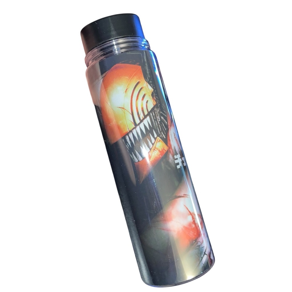 Chainsaw Man Close-up Water Bottle